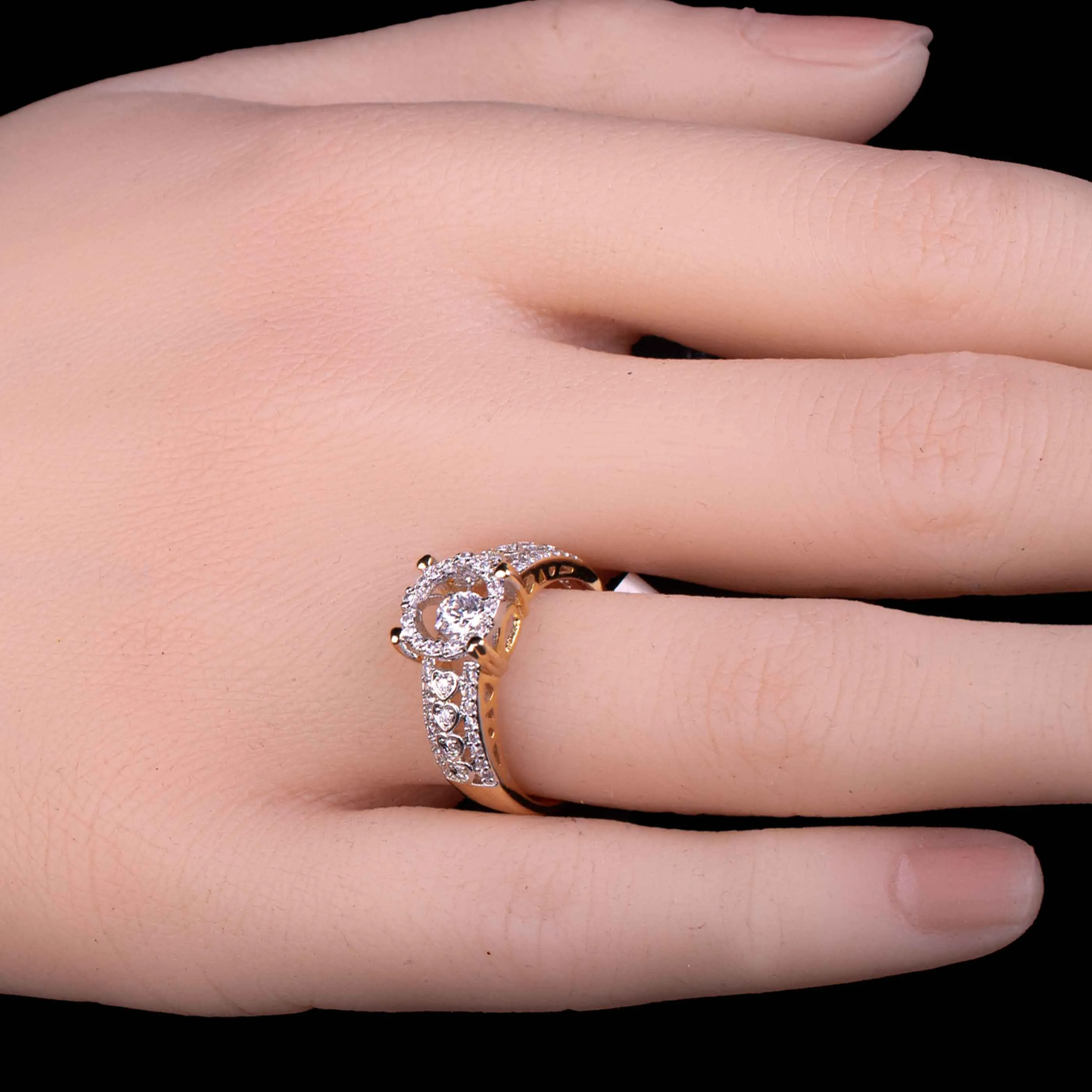 Radiant Round-Cut Halo Ring