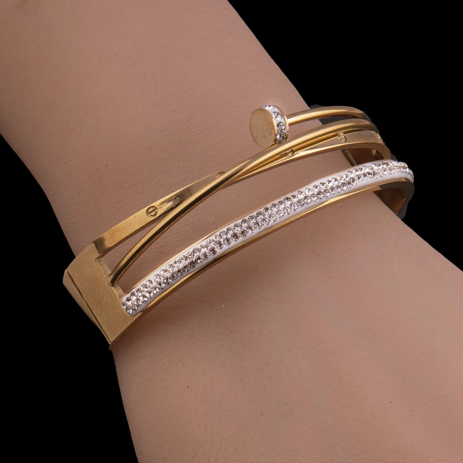 Golden Nail Twist Crystal Cuff Bracelet