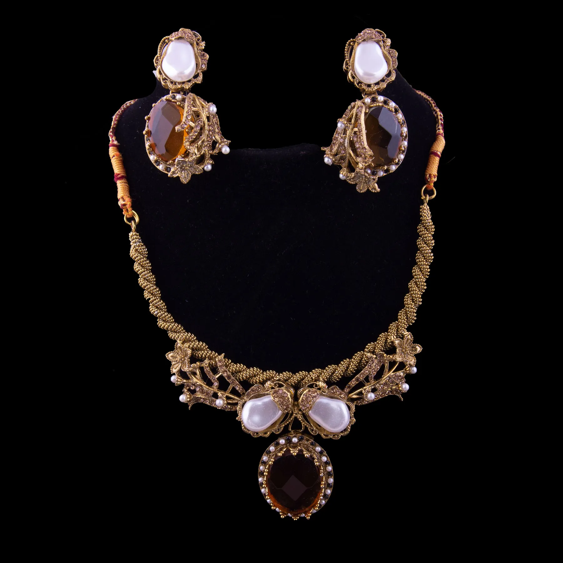 Traditional Antique Indian Gold Plated Jewelry Set