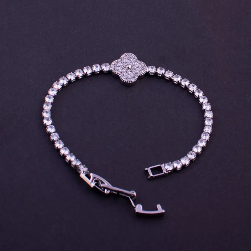 Leaf Clover Tennis Bracelet