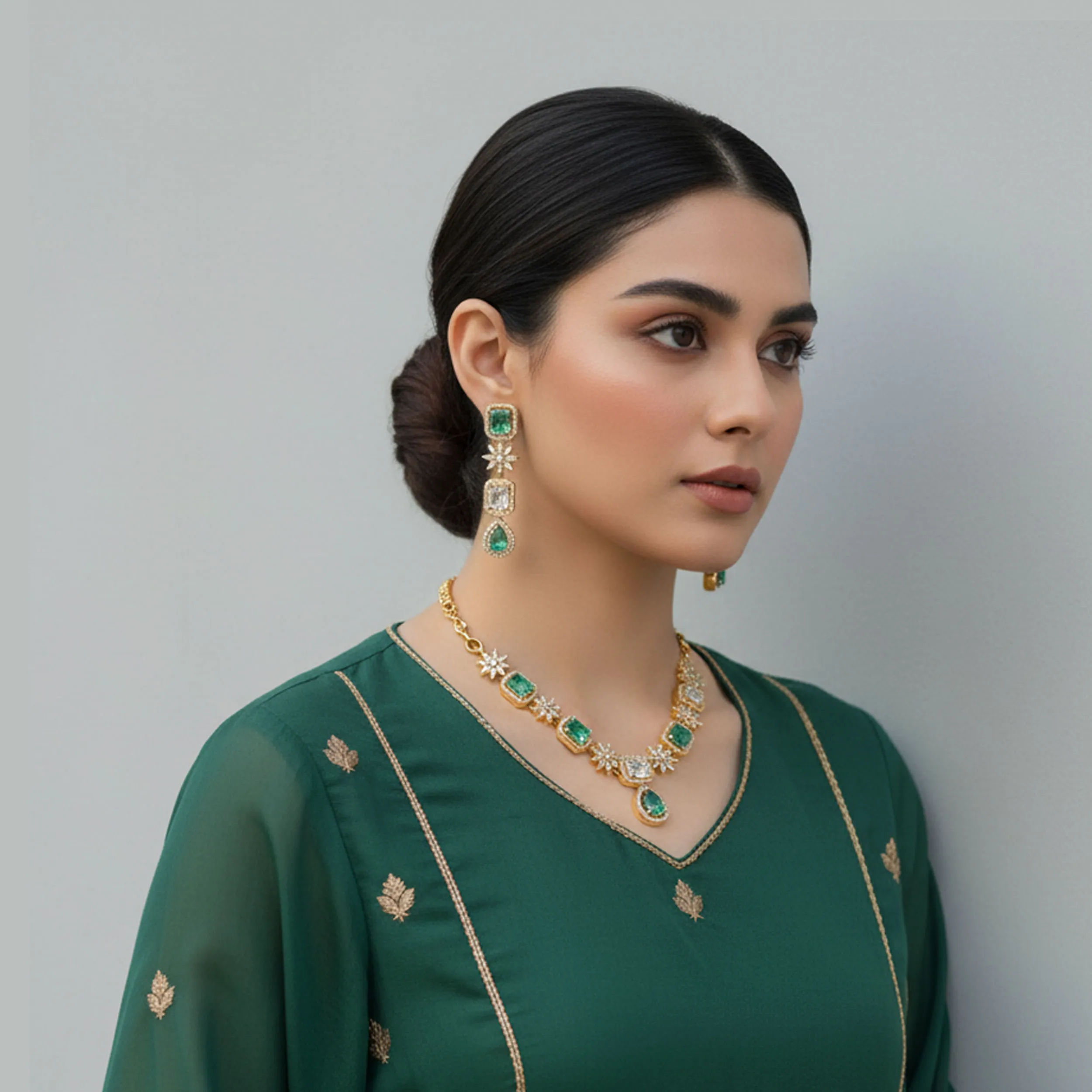 Royal Green Emerald Zircon Necklace Set