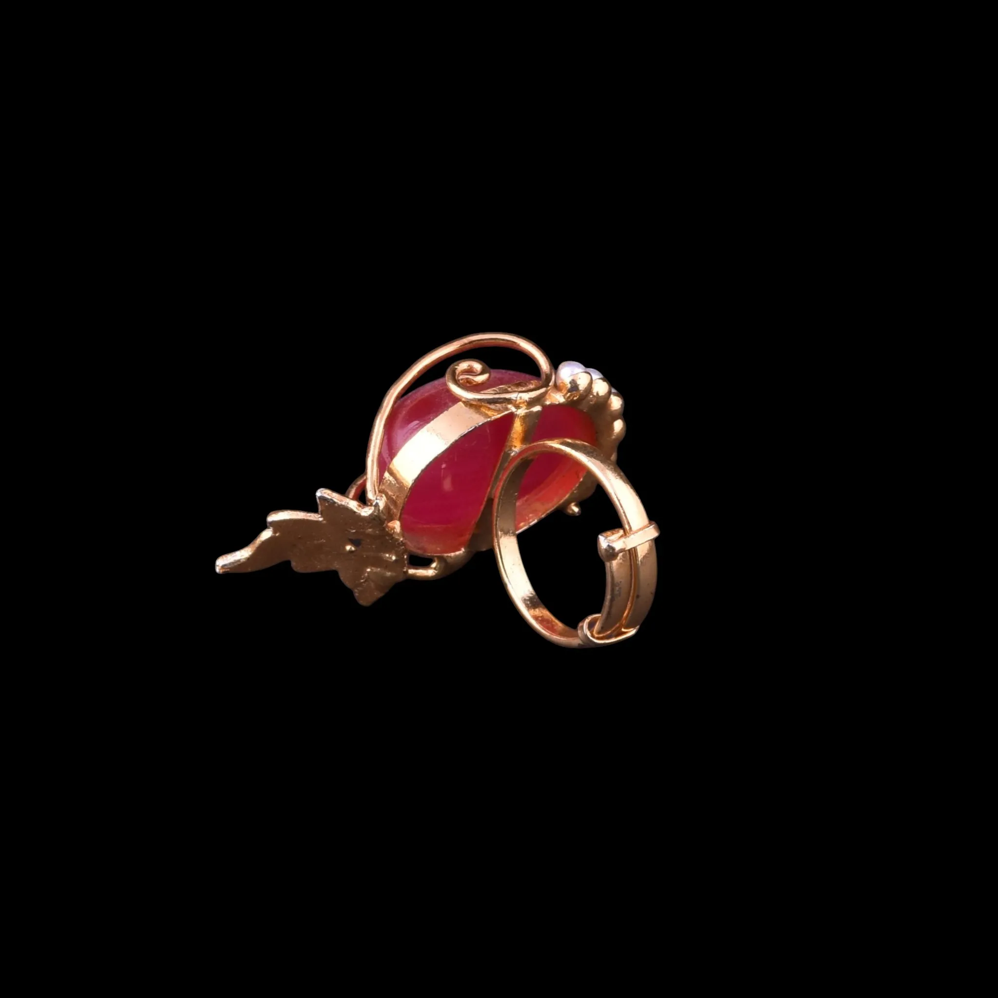 Vintage Style Red Agate Ring