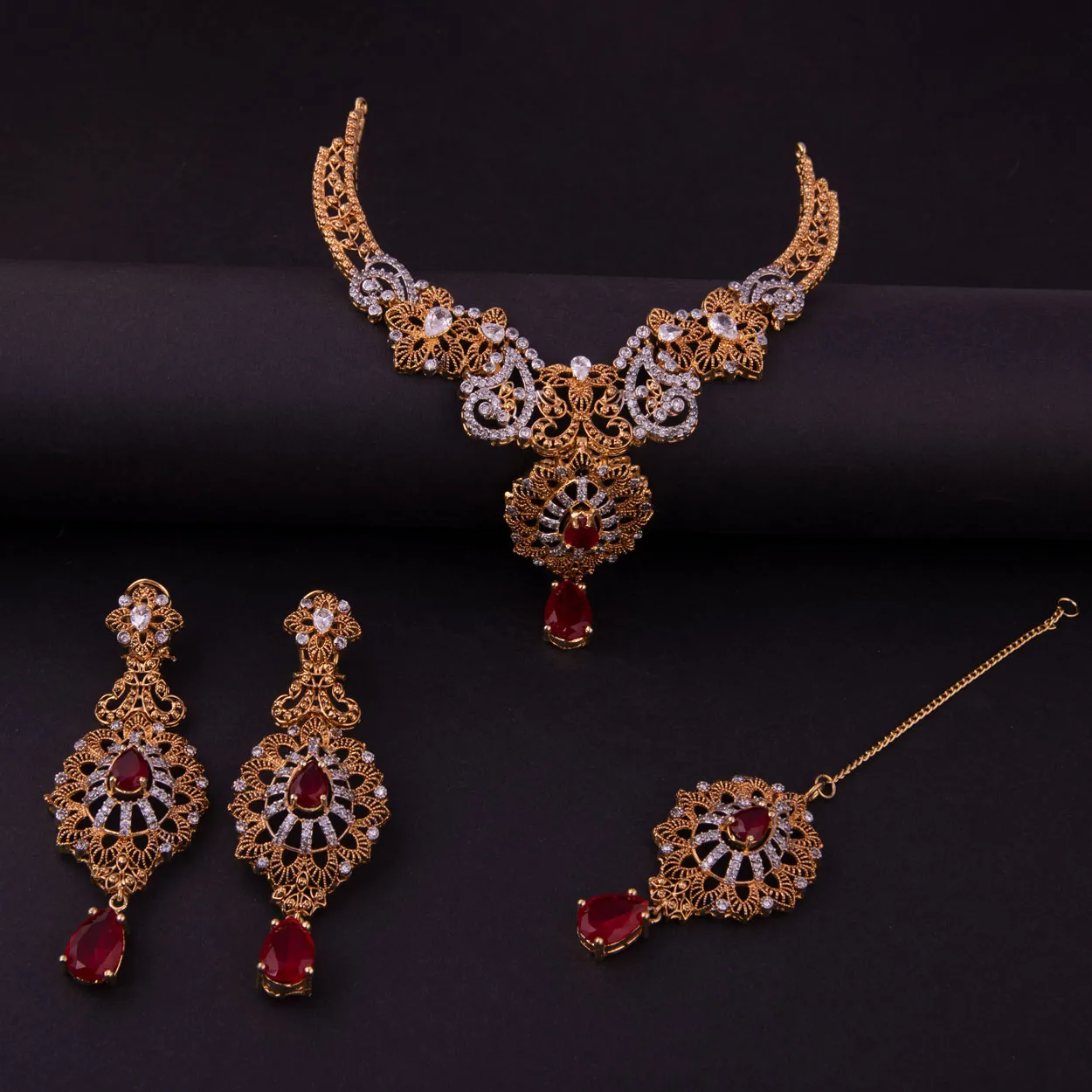 Antique Gold Filigree Bridal Necklace Set