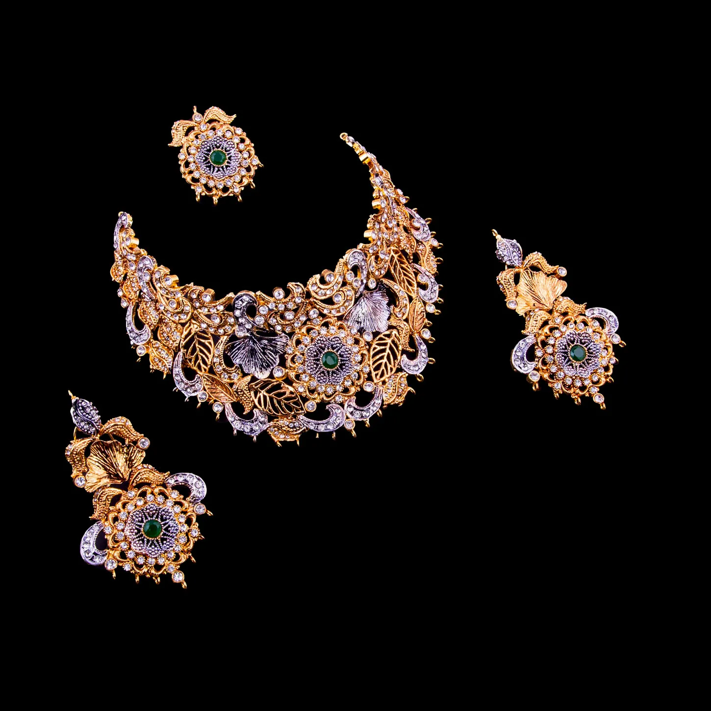 Emerald Leaf Cluster Jewellery Set