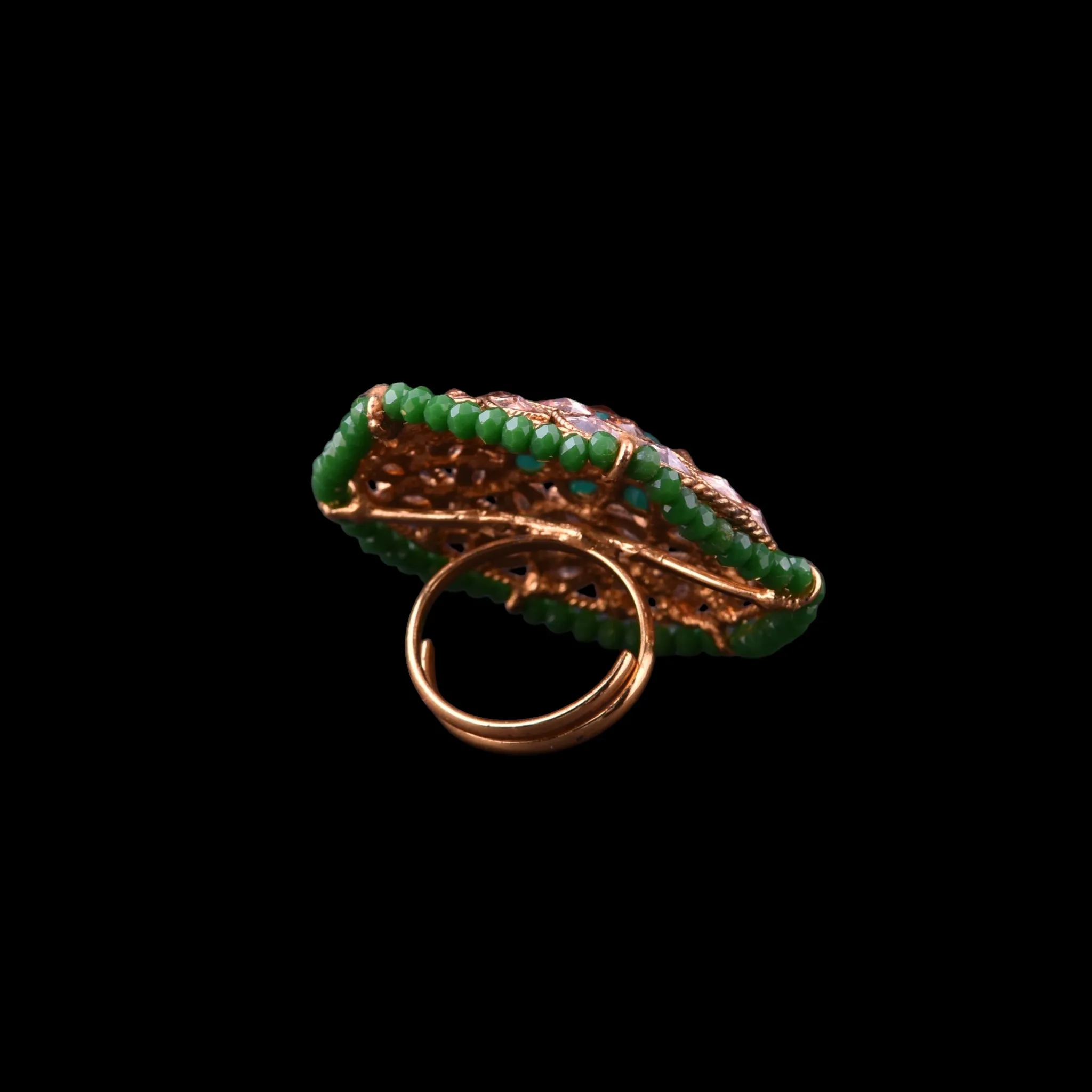 Traditional Emerald Green Ring