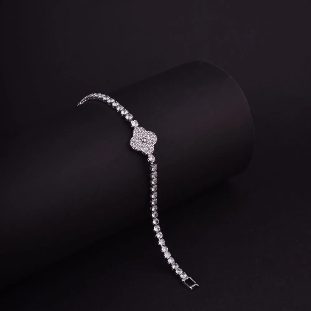 Leaf Clover Tennis Bracelet