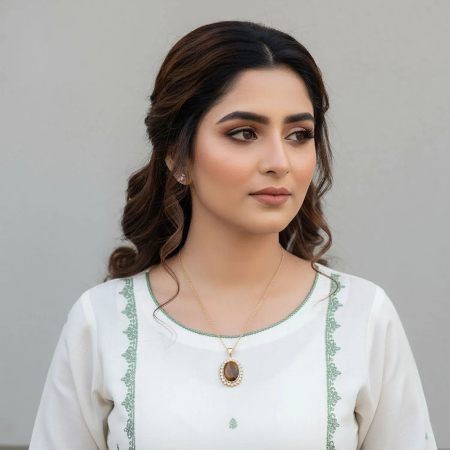 Gold plated Tiger Eye Pendant