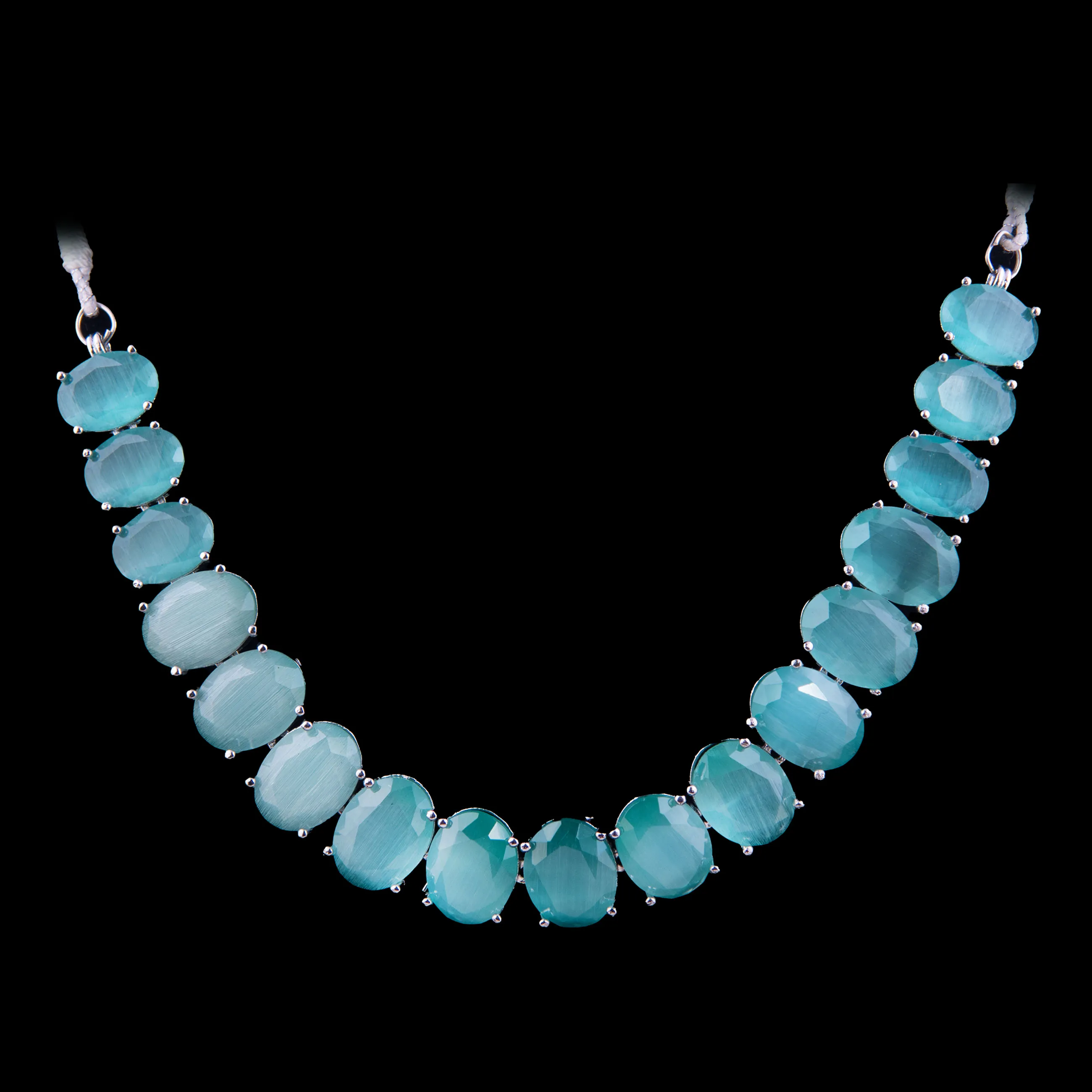 Sea Green Doublet Stone Necklace Set