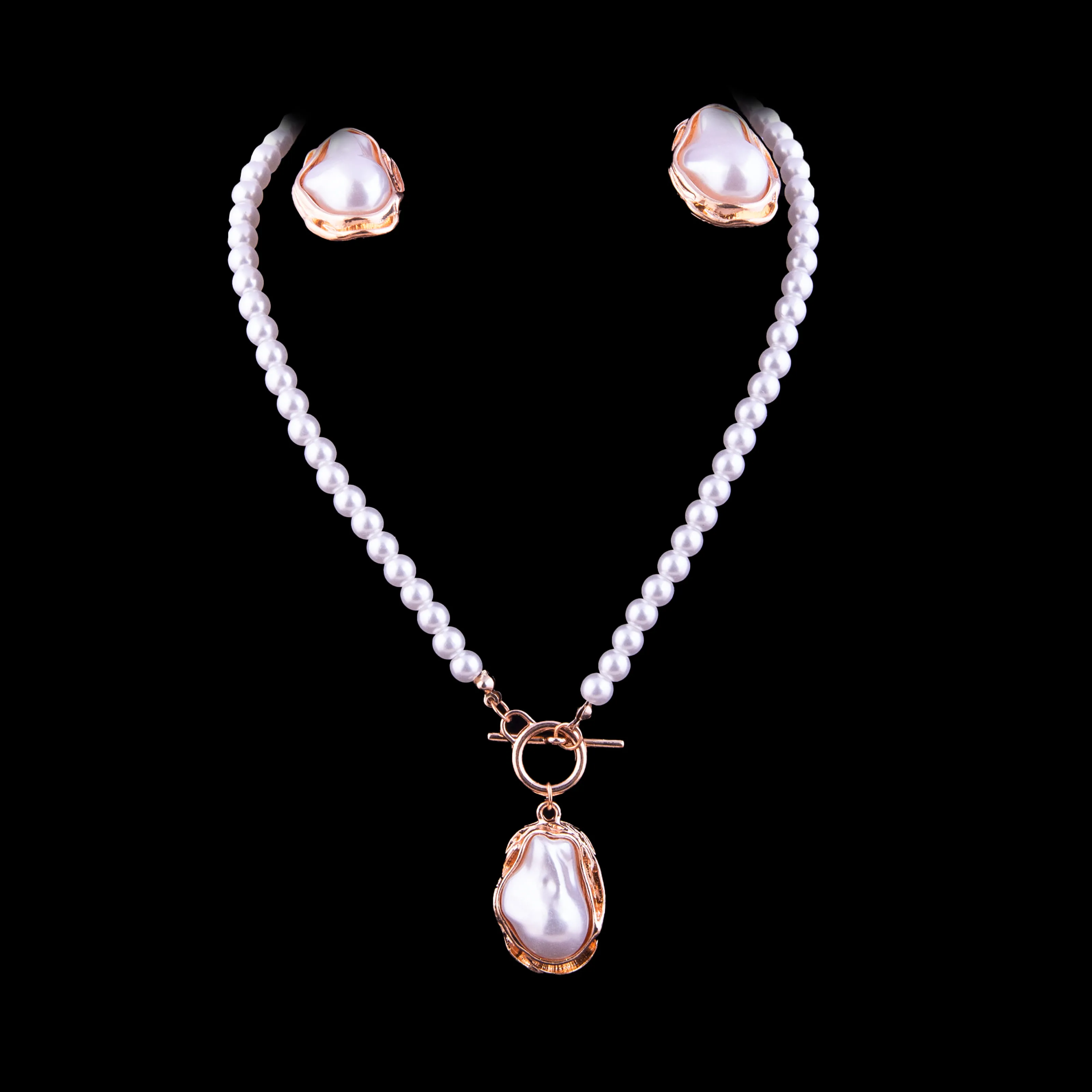 Pearl Necklace with Cuff Bracelet And Ring