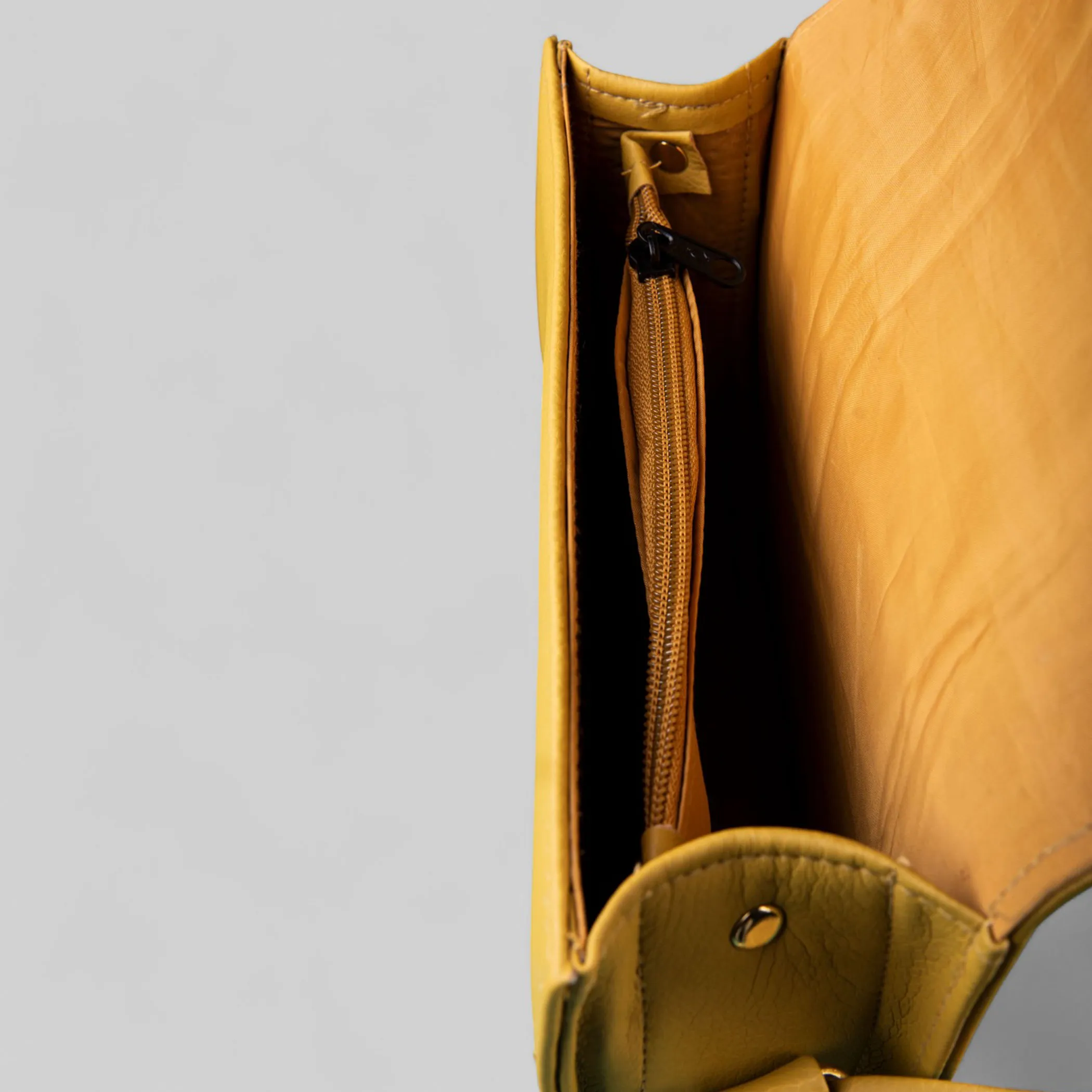 Ladies Casual Satchel Bag