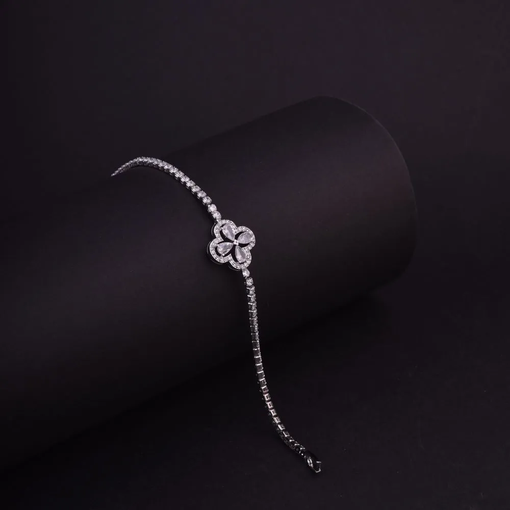 Opea Floral  Bracelet