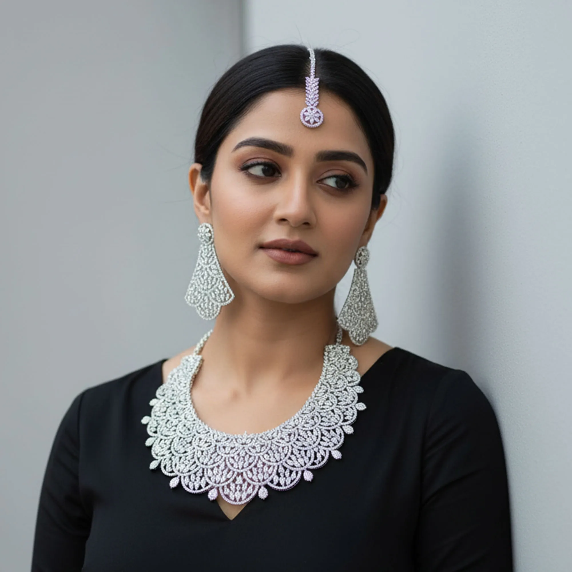 Silver Plated Artificial Fancy Bridal Necklace Set