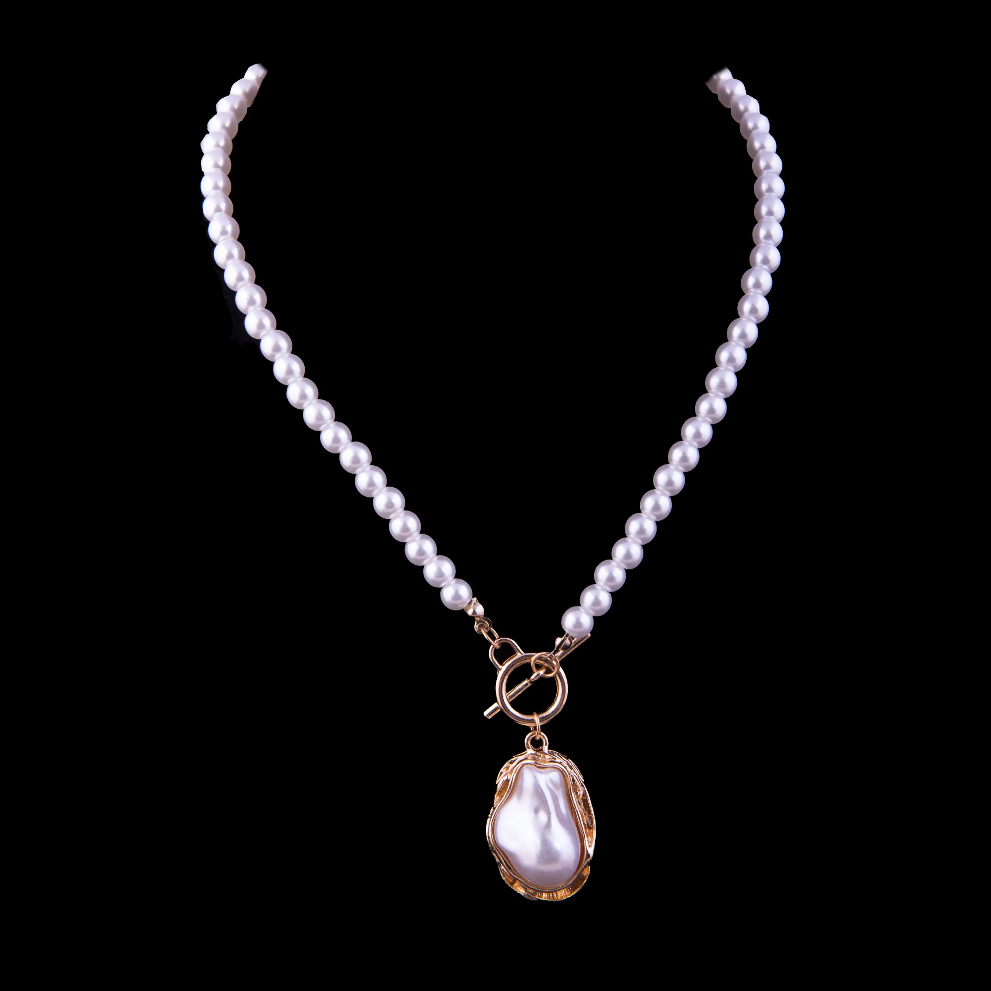 Pearl Necklace with Cuff Bracelet And Ring