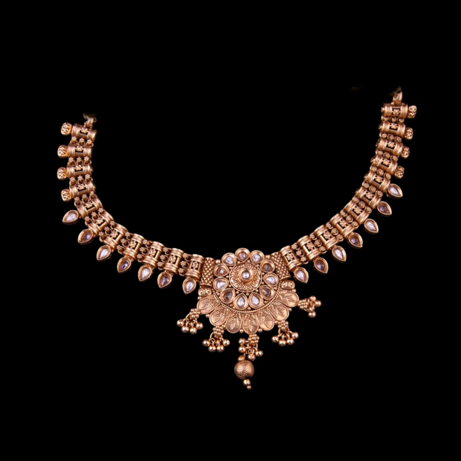 Floral Motif Antique Necklace Set