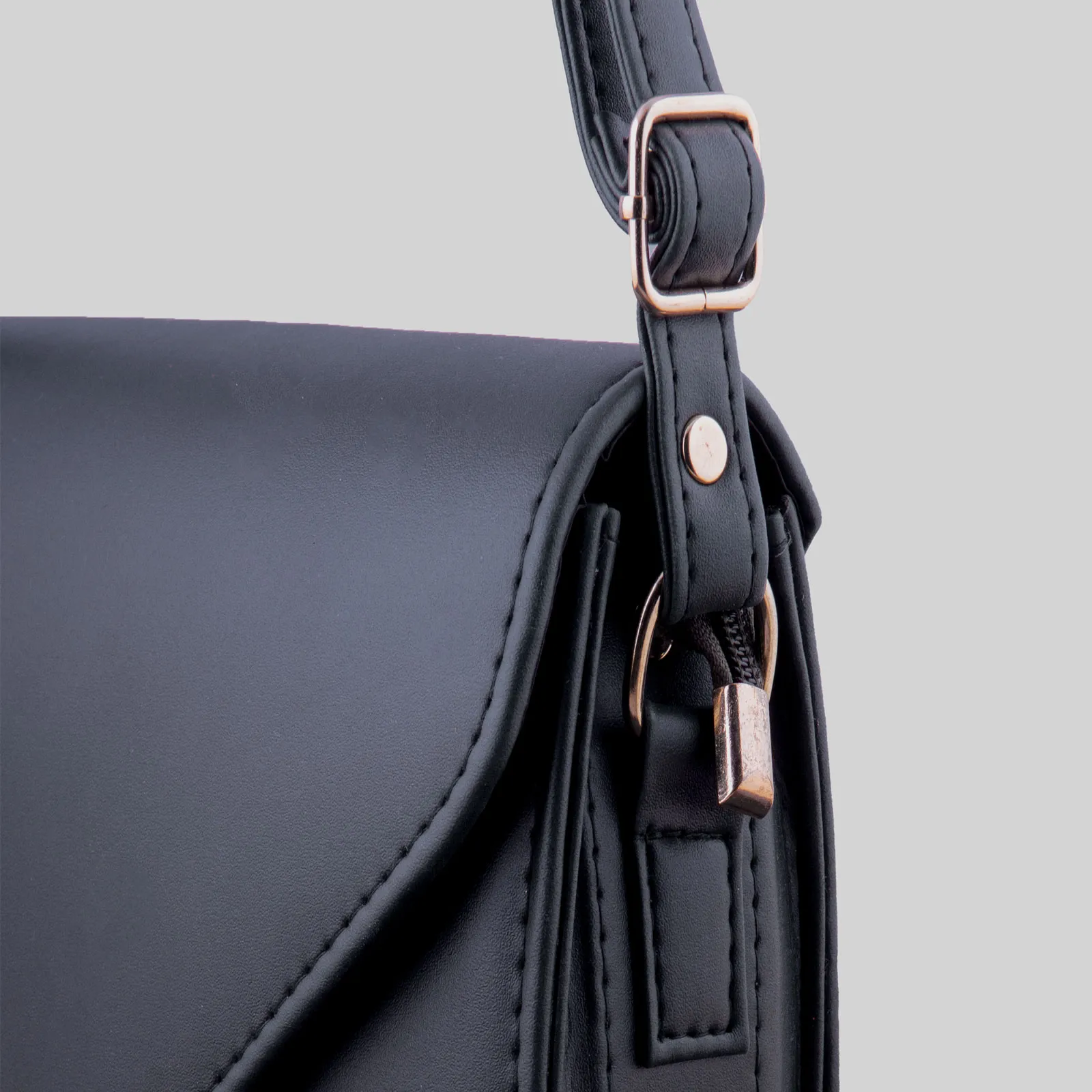 Black Color Opea Casual Crossbody Bag