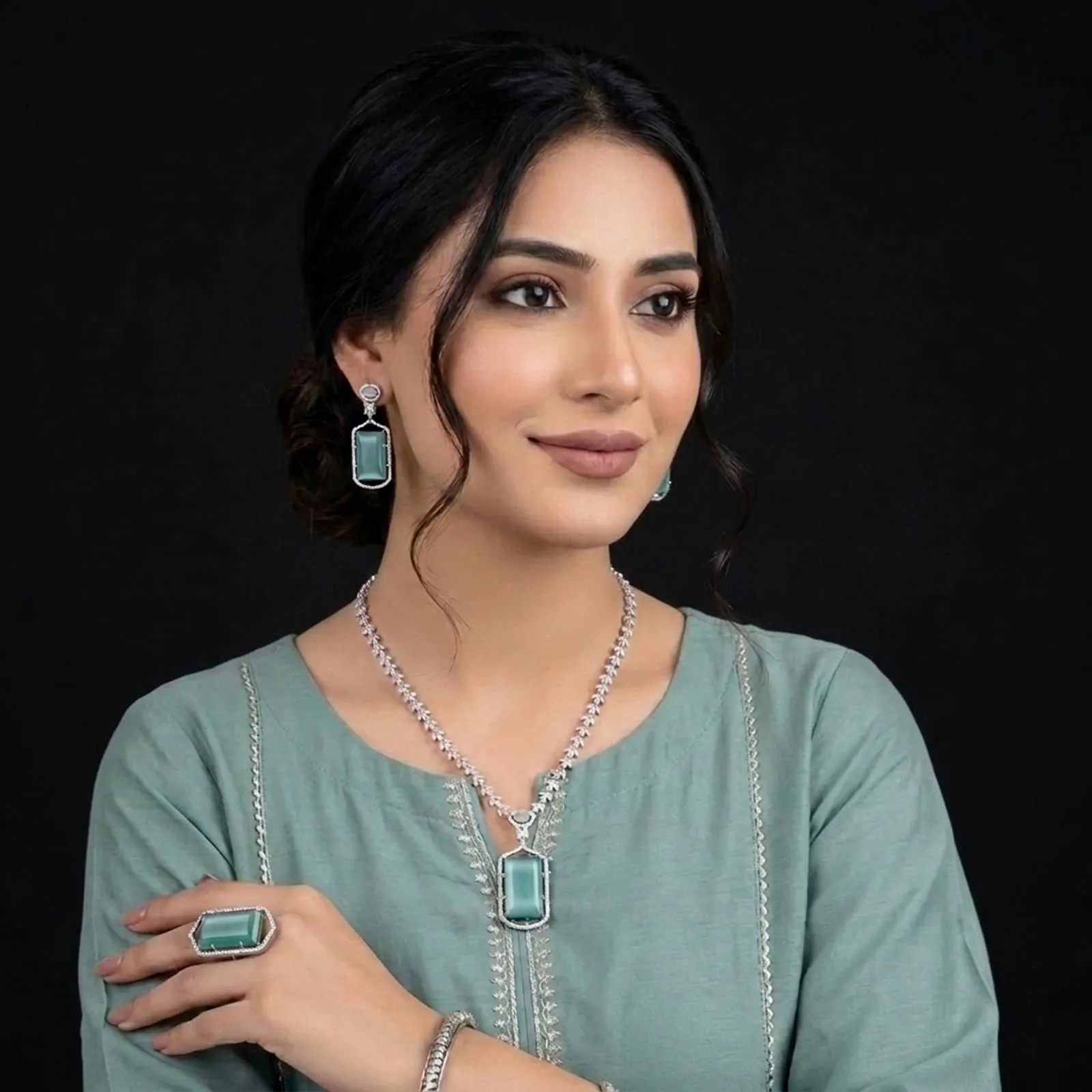 American Diamond Mint Jewelry Set