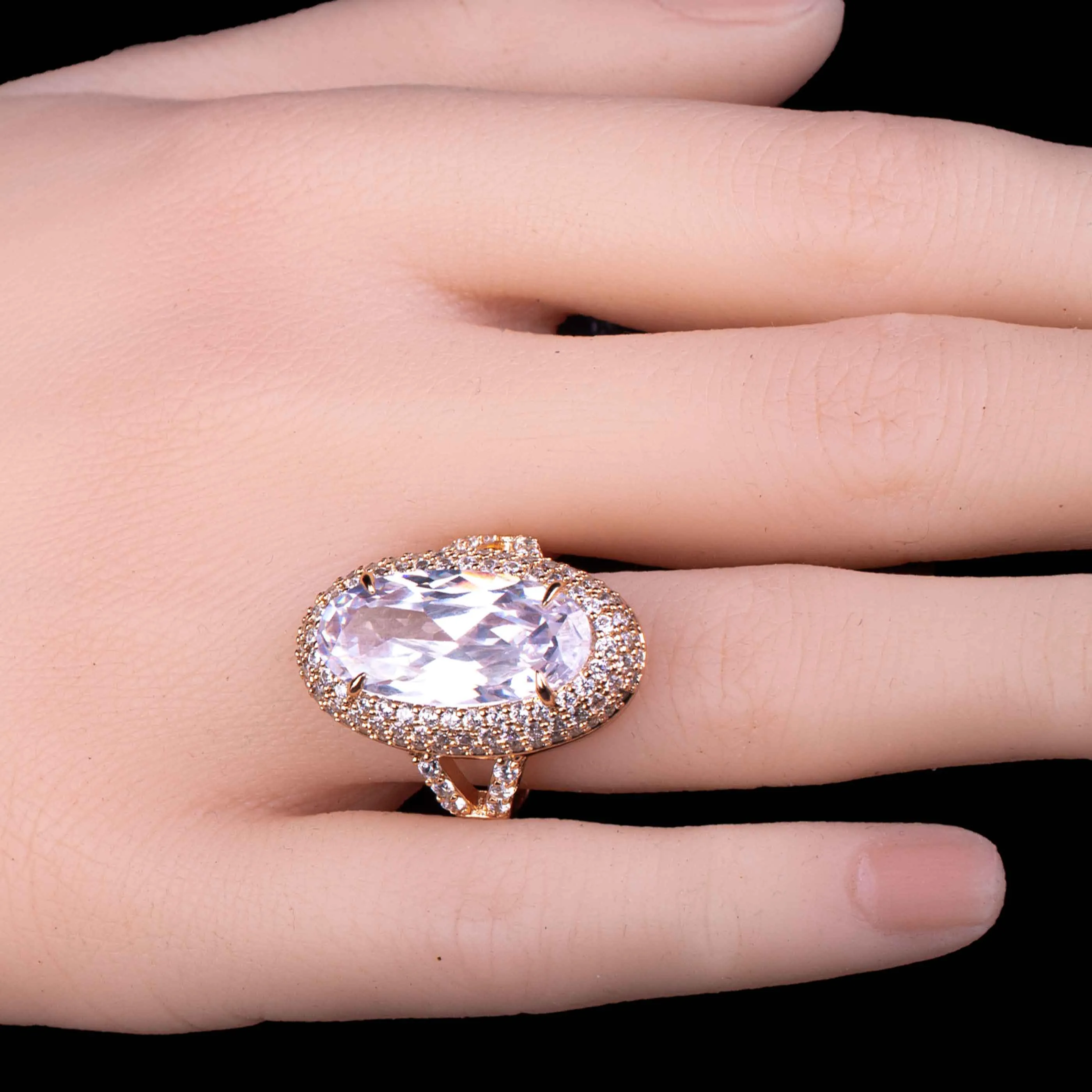 Big Oval Zircon Stone Ring