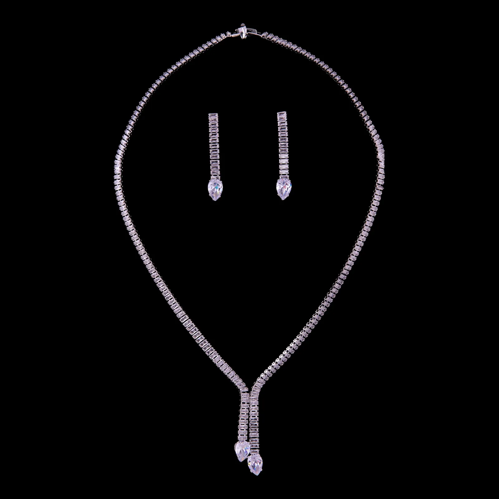 Stunning Zircon Necklace Earring set