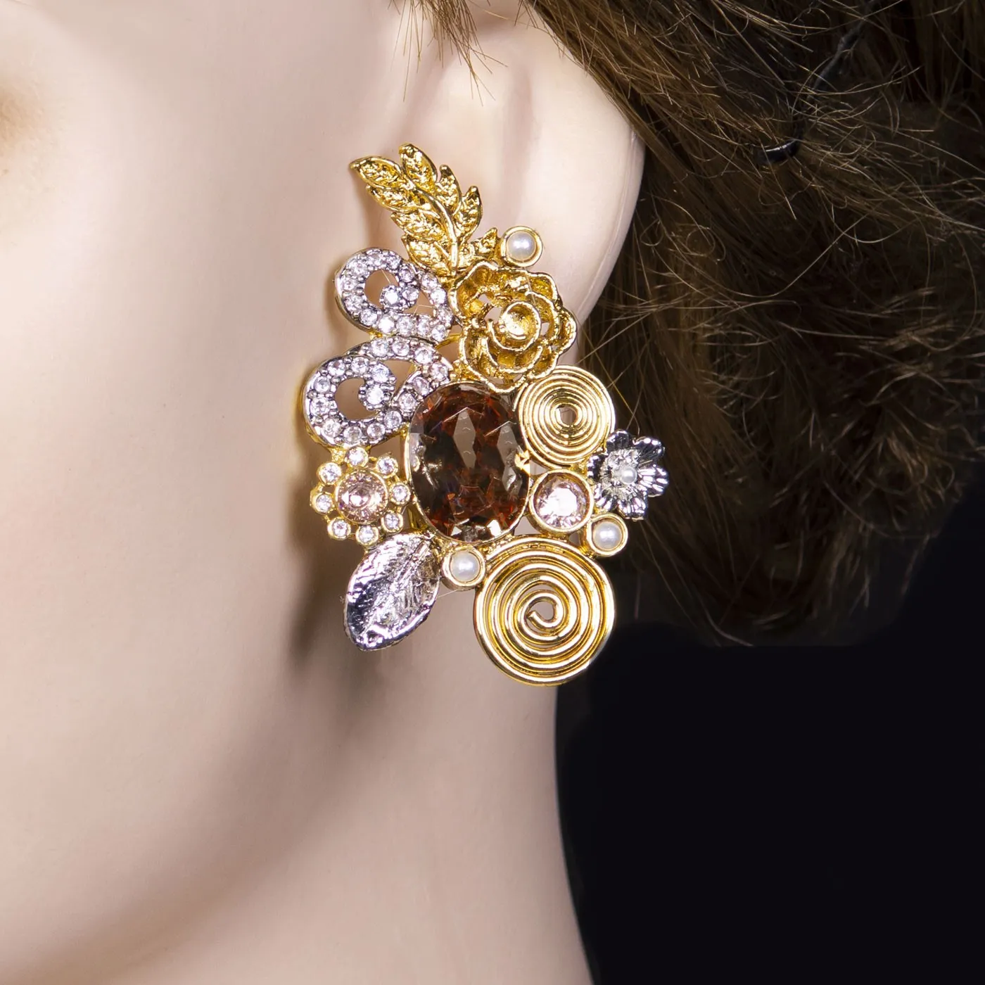 Golden Floral Spiral & Amber Crystal Earring